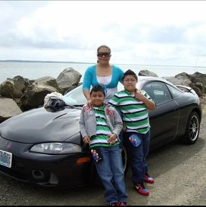 Meet your Posher, Ely